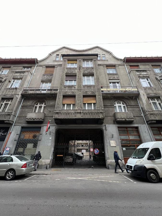 Central Quentin Home With Sauna Next To The New York Cafe Budapest Esterno foto